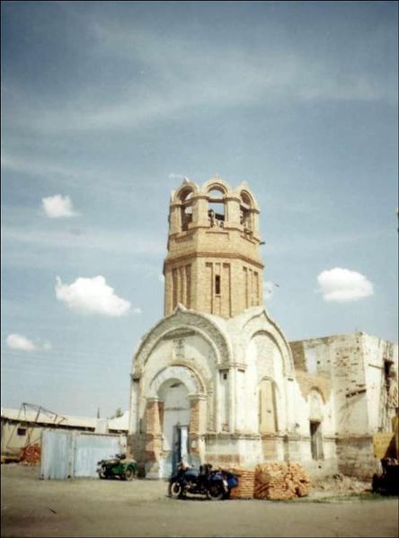 Файл:Церковь святого Луки во время реконструкции.jpg