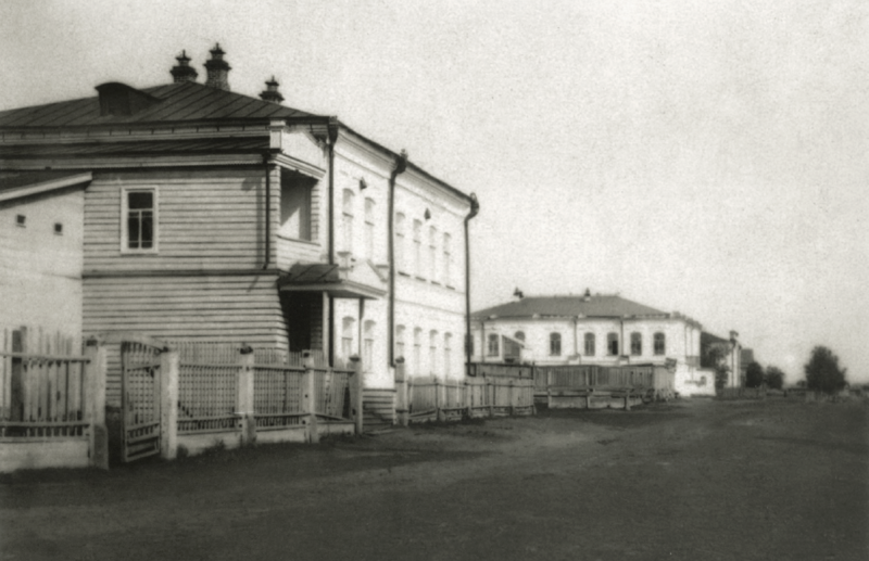 Файл:1890 гг Общий вид на улицу Нагорную (Народную).png